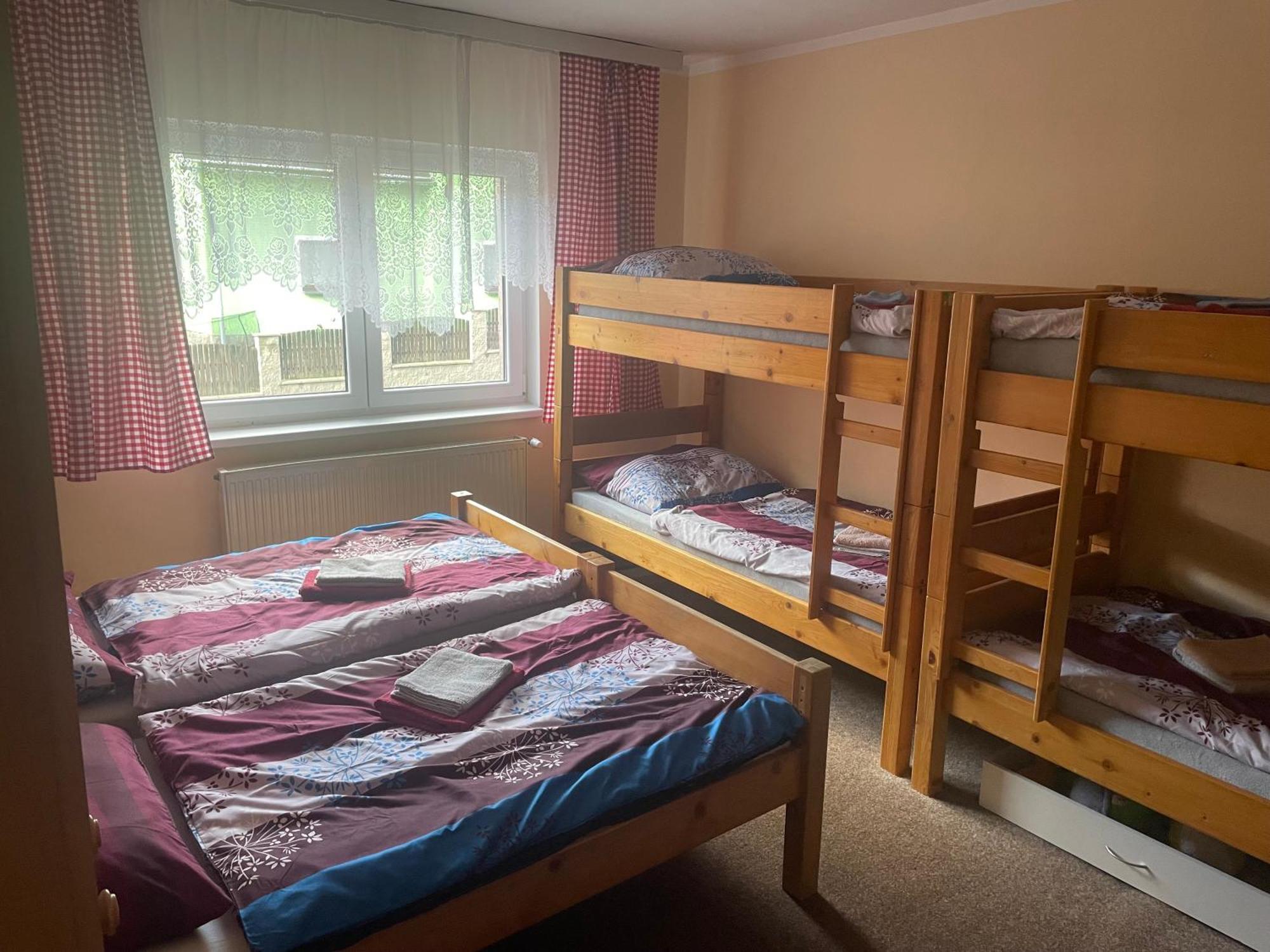 Apartman U Cechu อัลเบรชติเซ วี ยิแซร์สกี ฮอรา ภายนอก รูปภาพ