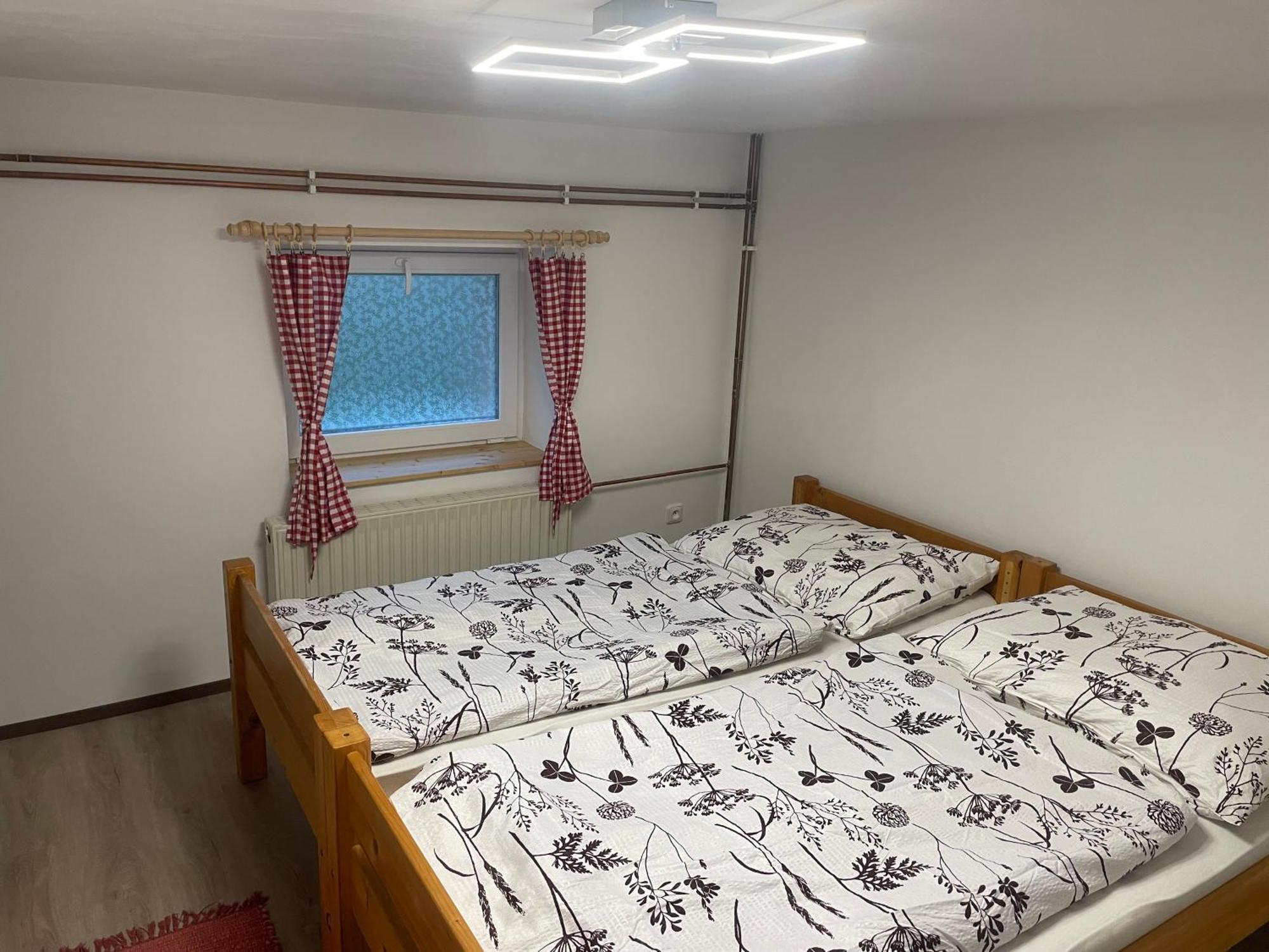Apartman U Cechu อัลเบรชติเซ วี ยิแซร์สกี ฮอรา ภายนอก รูปภาพ